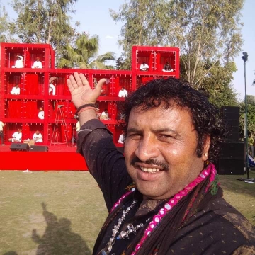 Eliyas Khan