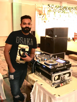 Ricky 	Singh 